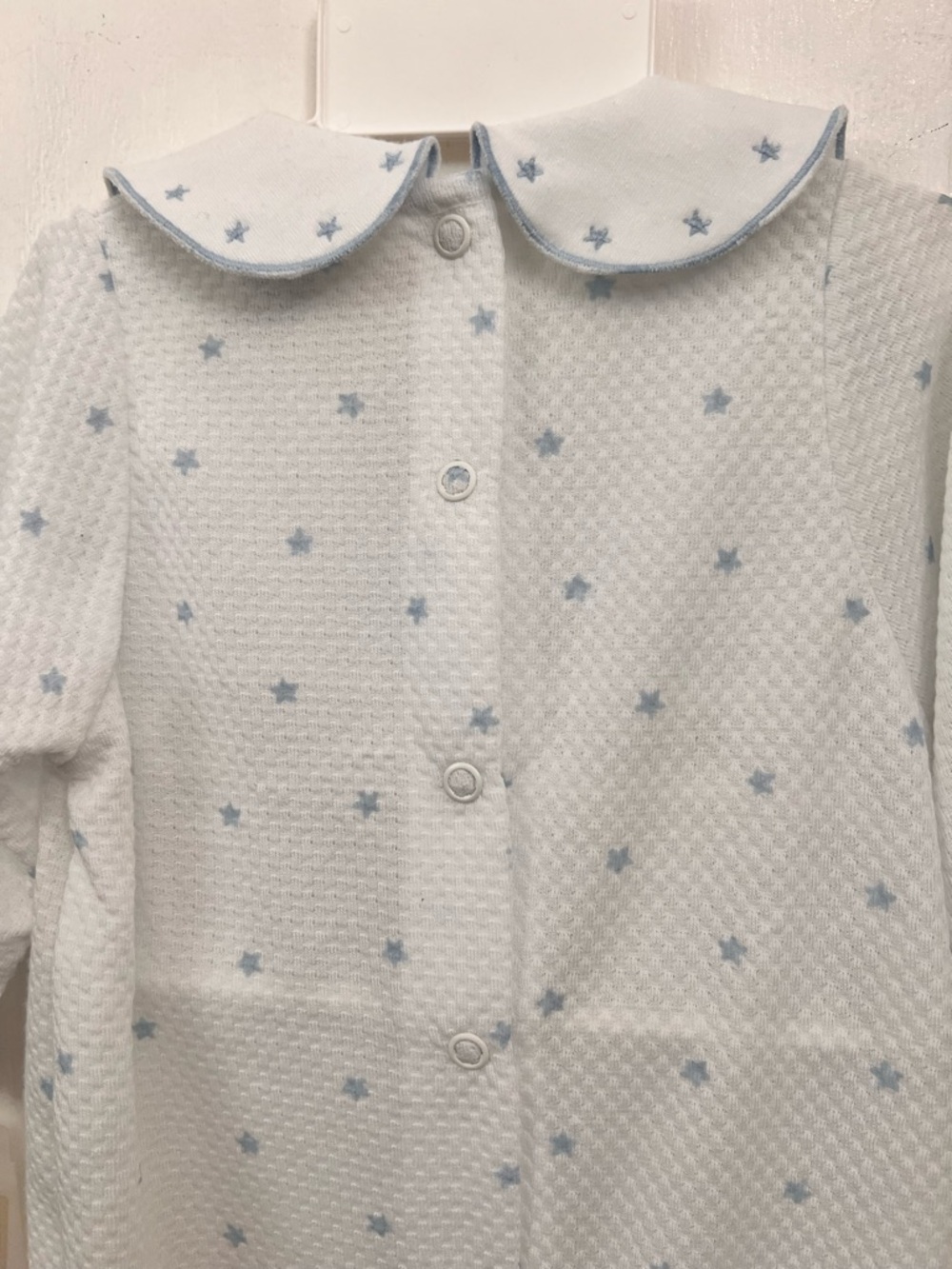 VTG Dior Baby White One-Piece Light Blue Sailboat & Bear & Logo Large 18-23 lbs. - Picture 11 of 15